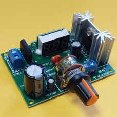 Понижуючий модуль живлення з регульованим стабілізатором напруги на LM317 з вольтметром